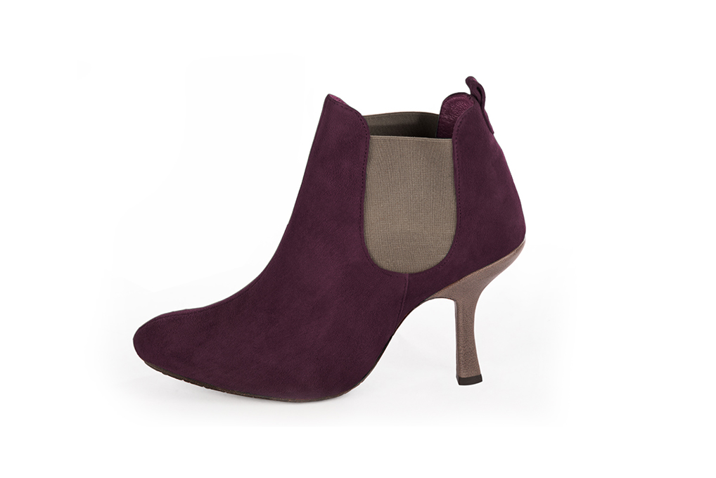 Women's wine red and taupe brown elegant Chelsea ankle boots, with side elastics. Round toe. High spool heels - Profile view